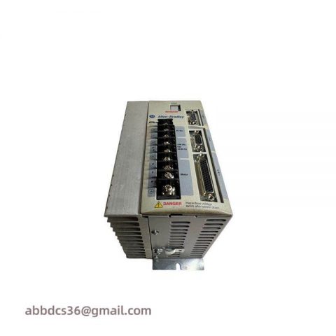 Allen-Bradley 2098-DSD-010X Ultra 3000i Digital Servo Drive