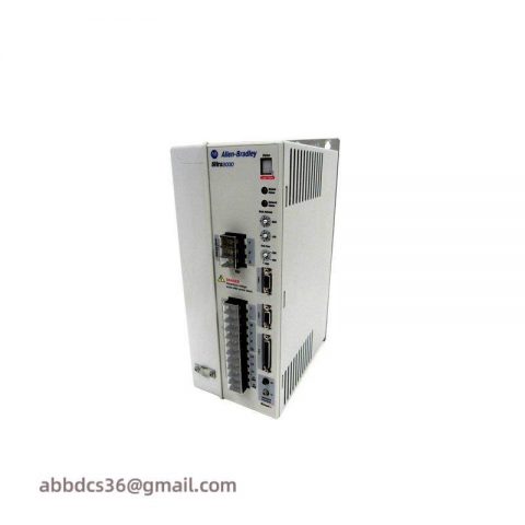 Allen-Bradley 2098-DSD-HV030-SE ULTRA 3000 Digital Servo Motor